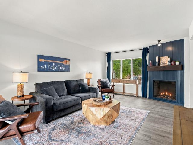 Condo for sale in Stone, Missouri