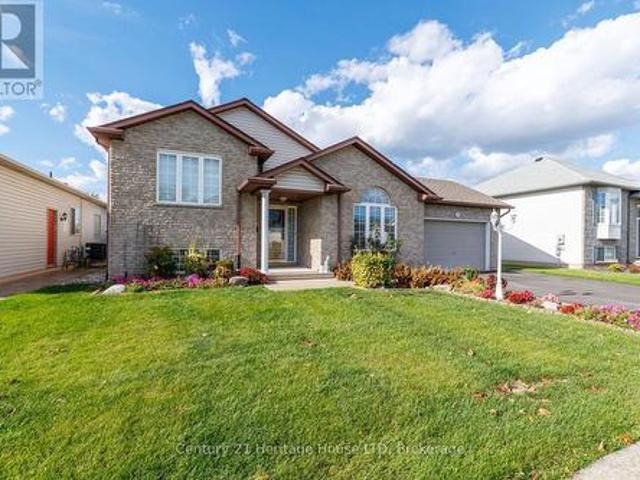 House for sale in Fort Erie, Golden Horseshoe