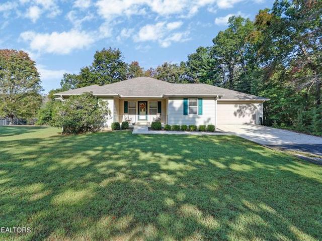 House for sale in Greenbriar Village, Crossville