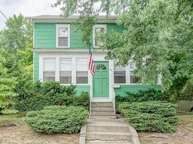 House for sale in Gibbstown, New Jersey