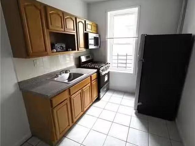 House for rent in Ridgewood