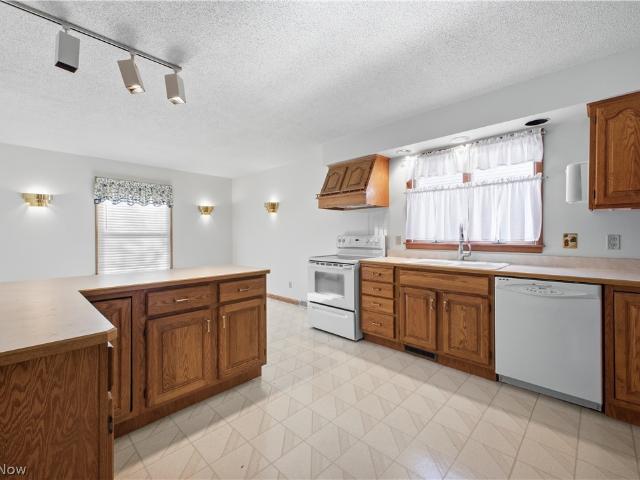 Condo for sale in Canfield, Ohio