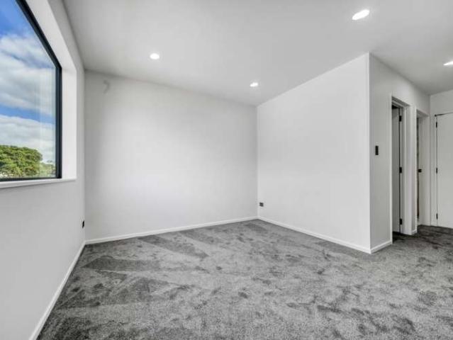 Townhouse for sale in Owhata