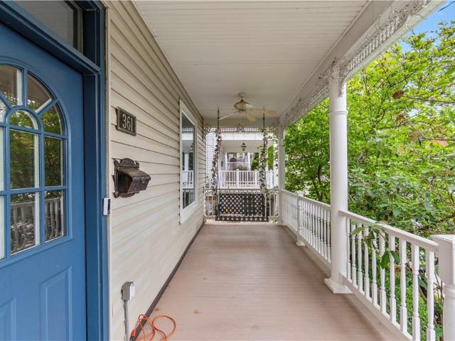 House for sale in Oakmont, Pennsylvania