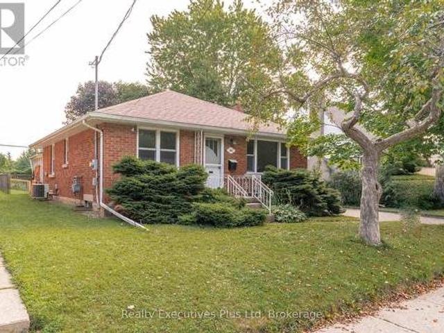 House for sale in Guelph, Ontario