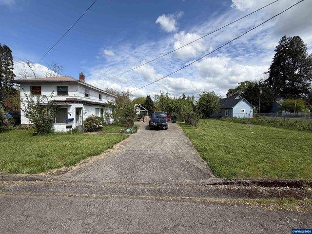 House for sale in Oregonia