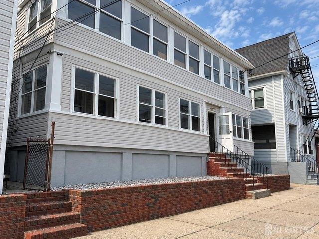 House for sale in Perth Amboy, New Jersey