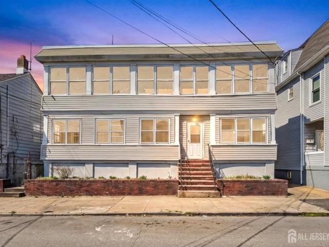 House for sale in Perth Amboy, New Jersey