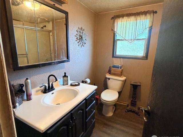 House for sale in Castle Rock, Washington