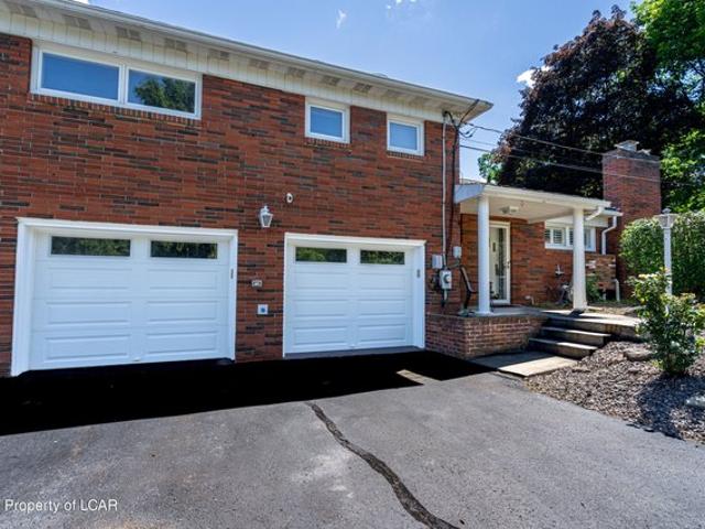 House for sale in Dallas, Pennsylvania