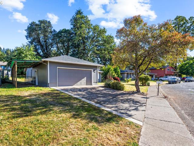 House for sale in Oregonia