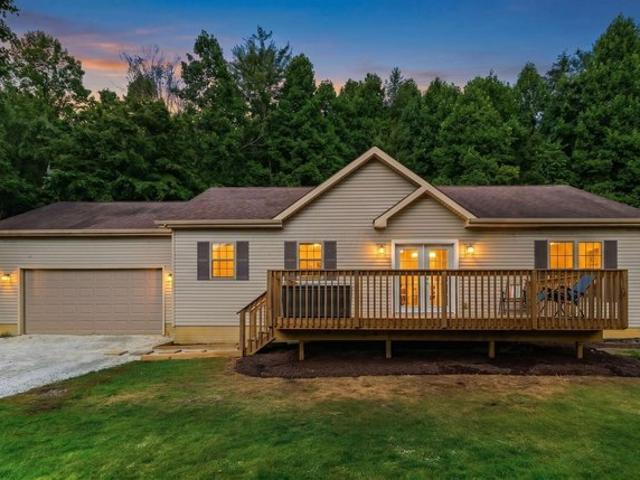 House for sale in Logan, Ohio