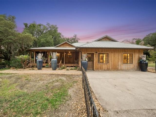 House for sale in Fruitland Park, Florida