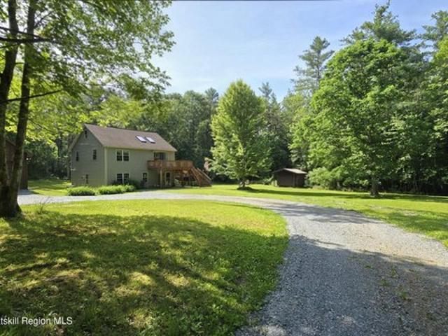 House for sale in Chatham, New York