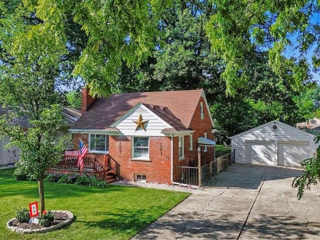 House for sale in Waterford, Michigan