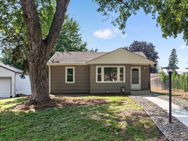 House for sale in Hennepin, Minnesota