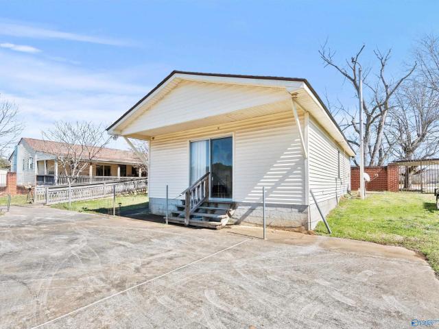 House for sale in New Market, Alabama