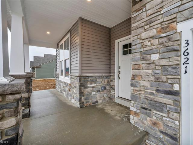 House for sale in Summit, Ohio