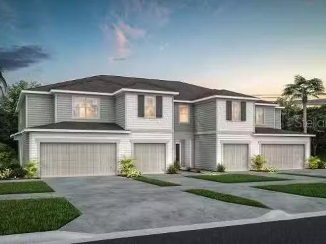 Condo for sale in Deltona