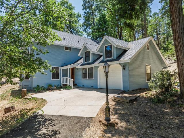 House for sale in North Fork