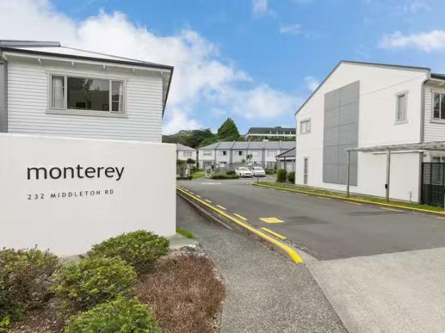 Apartment for sale in Matata, Wellington