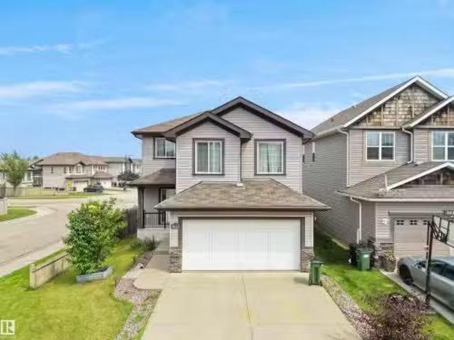 House for sale in Wedgewood, Alberta