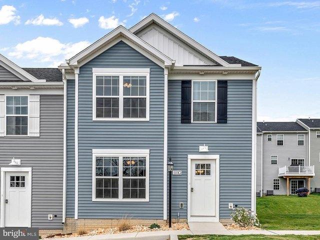 Townhouse for sale in Dover, Pennsylvania