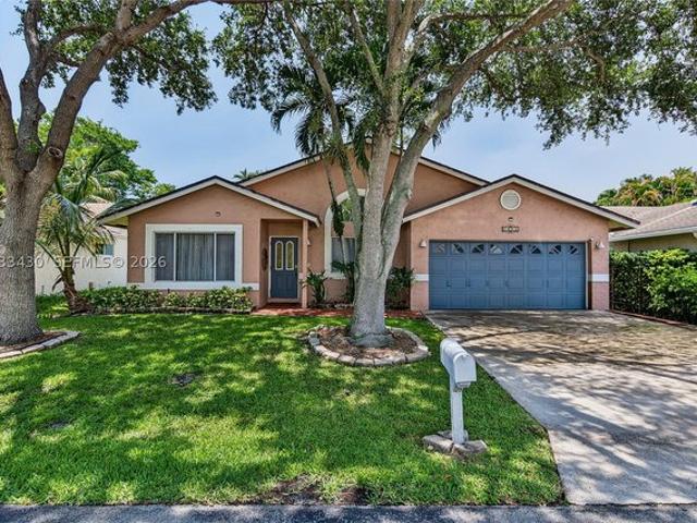 House for sale in Coconut Creek, Florida