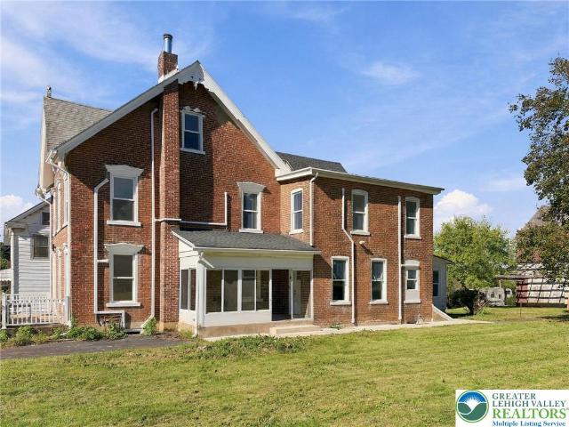 House for sale in Center Valley, Upper Saucon