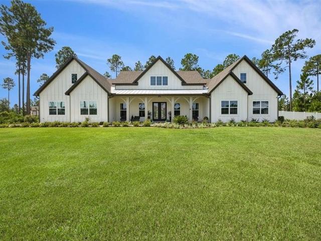 House for sale in Hilliard, Florida