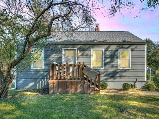 House for sale in Mathews Park, Topeka