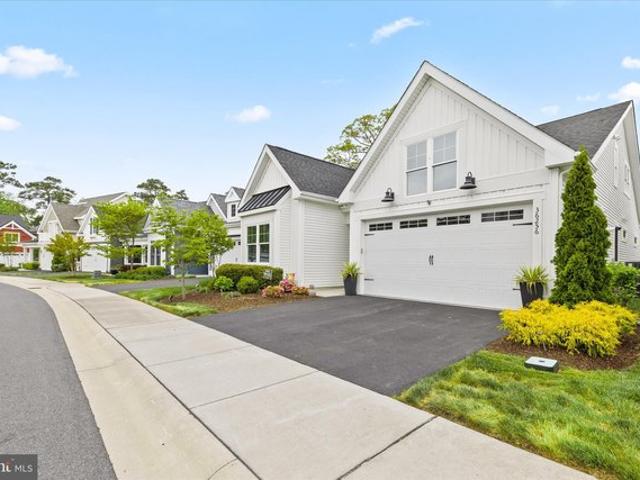 Condo for sale in Delaware