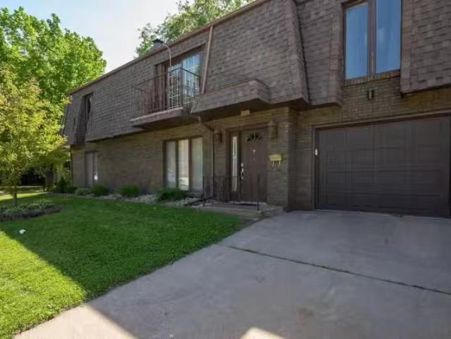 Apartment for rent in Moline