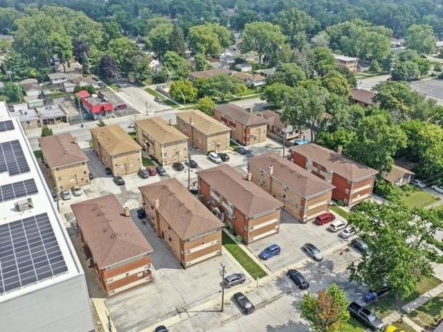 House for sale in Midlothian, Illinois