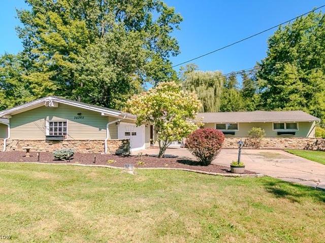 House for sale in Solon, Ohio