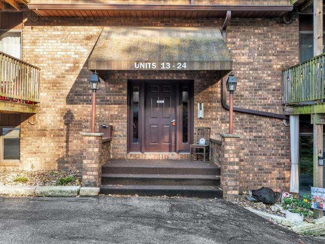 Condo for sale in Oak Park, Rock Island