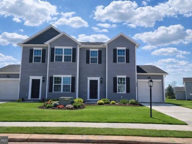 Townhouse for sale in Dover, Pennsylvania