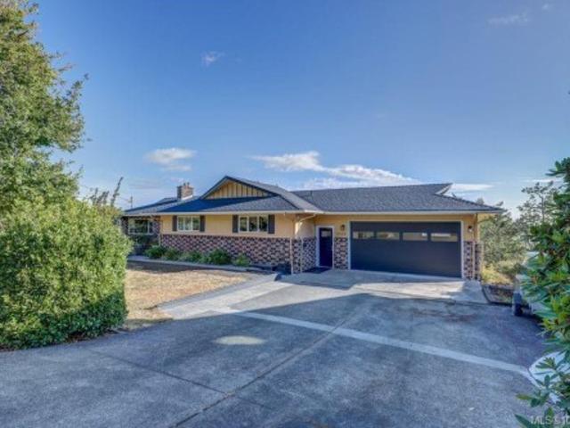House for sale in Hammond Bay, Nanaimo