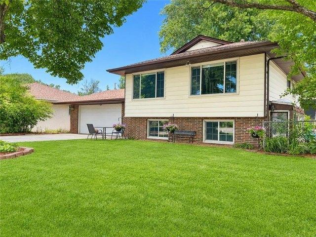 House for sale in Hennepin, Minnesota