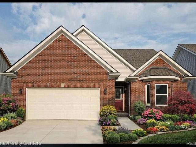 Condo for sale in Lapeer, Michigan