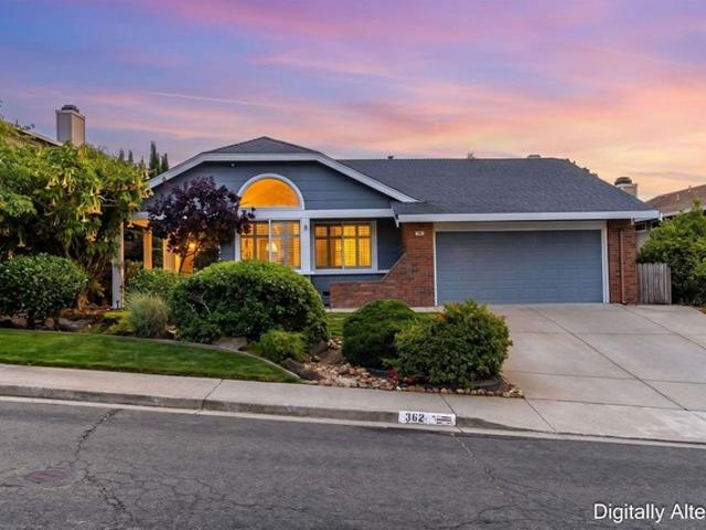 House for sale in Crockett, California