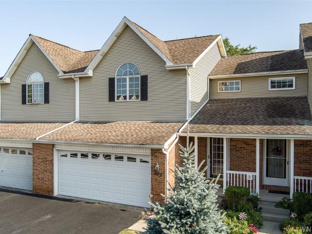 Townhouse for sale in East Amherst, New York