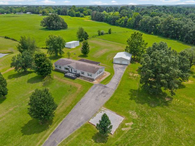House for sale in White Plains, Hopkins County
