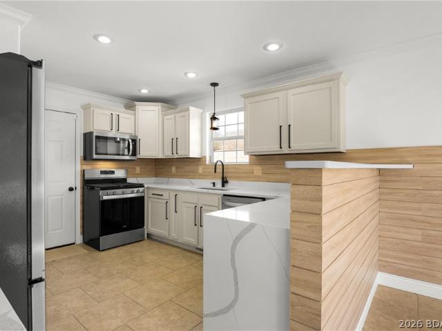 House for sale in Montreal, Missouri
