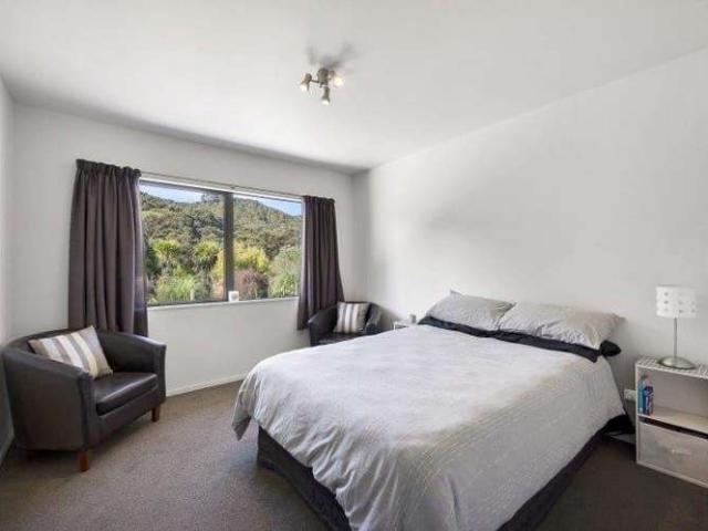 Property for sale in Awhitu