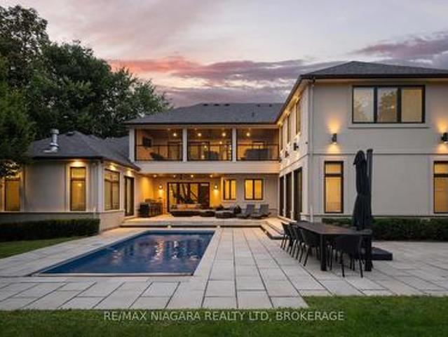 House for sale in Niagara, Ontario