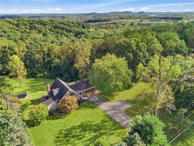 House for sale in Zelienople, Butler County