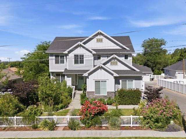 House for sale in Centerville, Utah