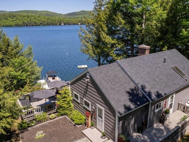 House for sale in New Hampshire