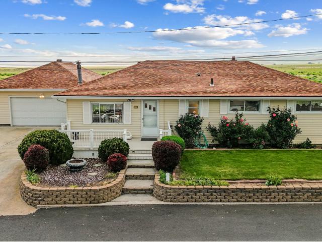 House for sale in Oregonia
